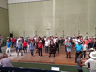 13-10 Bal rentree avec Agnes Gauthier (1).jpg