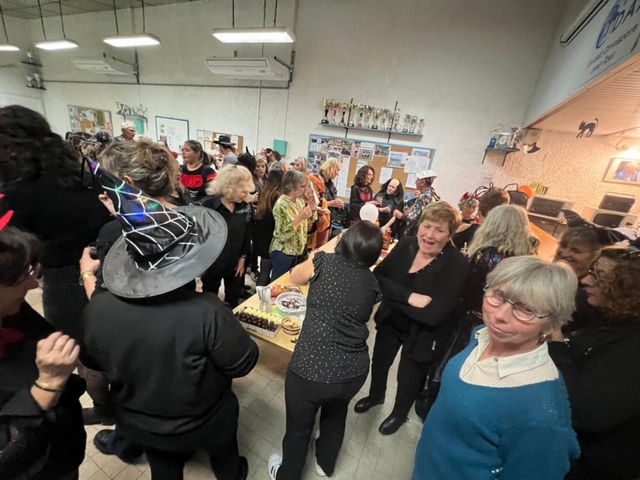 04-11 Hallowen (1).jpg