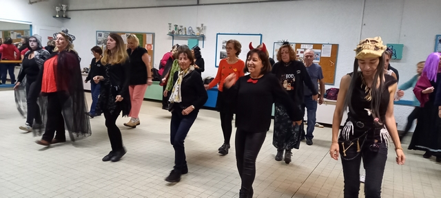 04-11 Hallowen (4).jpg