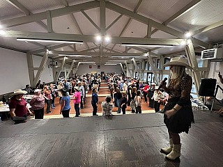 25-01 bal debutants (2).jpg